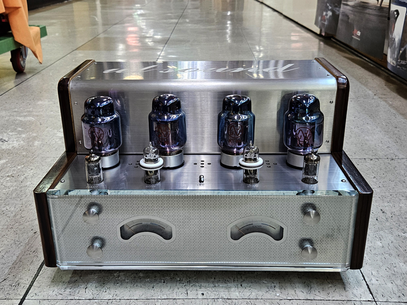 [진공관파워]유엘사운드 어메이즈KT88 (KT88 푸쉬풀, 텔레풍켄각인초단관, 220volt)